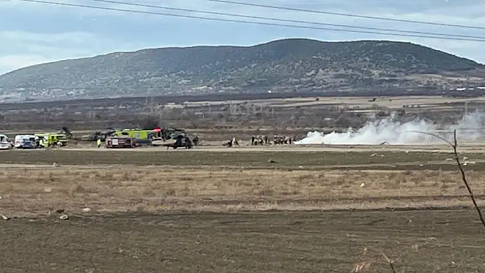 Isparta'da asker helikopter düştü: 6 asker şehit...