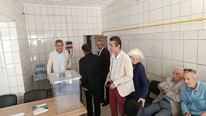 İYİ Parti Bünyan'da Sarıkaya güven tazeledi!