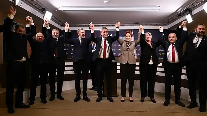 İYİ Parti'den Bir İstifa Daha!