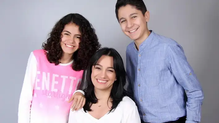 İzmir depreminin simgesi olmuştu - Kayseri yolunda kardeşi hayatını kaybetti!