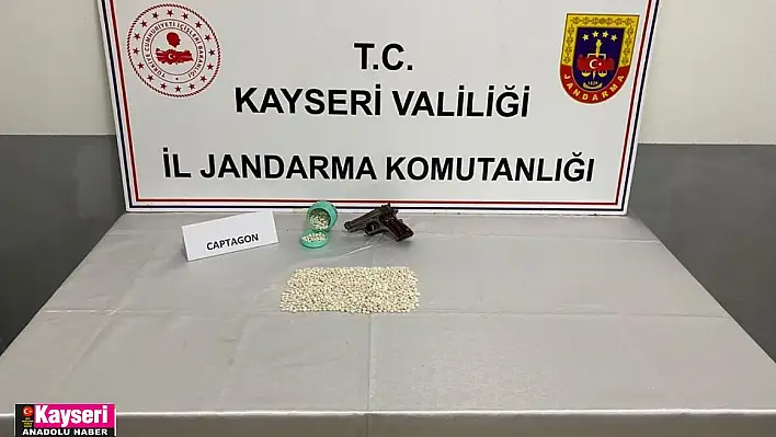 Jandarmadan uyuşturucu hap operasyonu