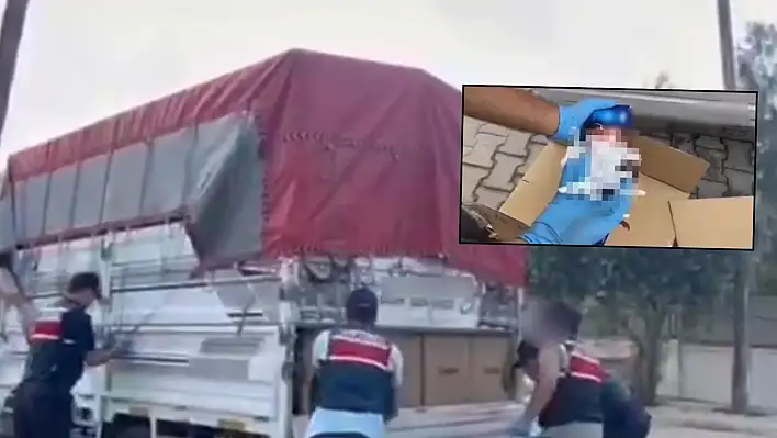 Jandarmanın durduruğu kamyonetten bakın ne çıktı! 1 şüpheli gözaltında