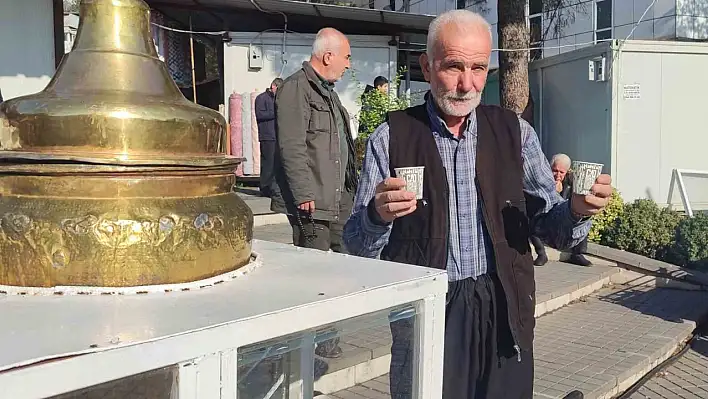 41 yıldır salep satıyor!