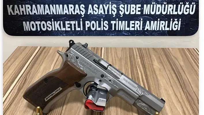 Polis Ekipleri Aranan 112 Kişiyi Yakaladı