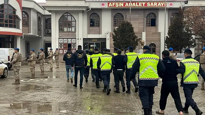 4 Katil, 4 buçuk yıl sonra yakalandı!