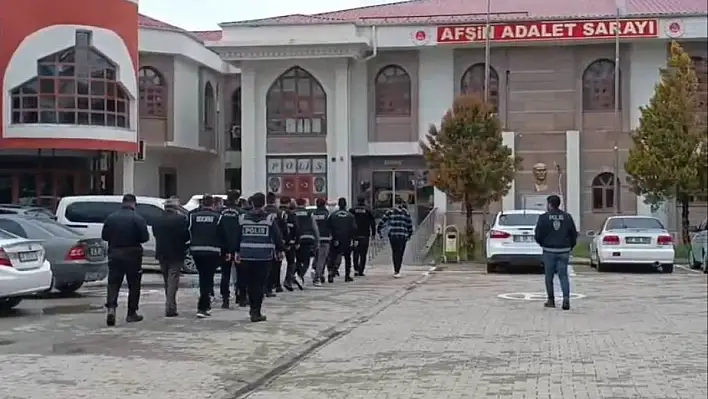 Tefecilik ve nitelikli yağma operasyonuna 5 şahıs tutuklandı!