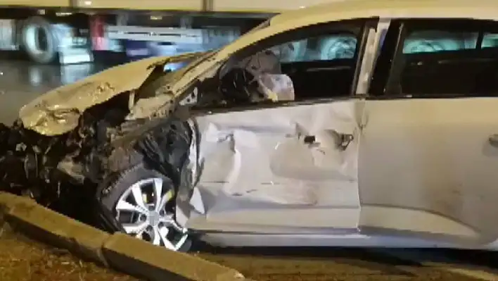 Kahramanmaraş'ta trafik kazası: 2 sürücü yaralandı!