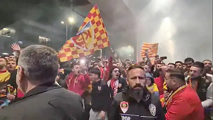Kapalı Kale'den Beşiktaş'a gönderme: Bu fiyatlara kahvaltı dahil mi?