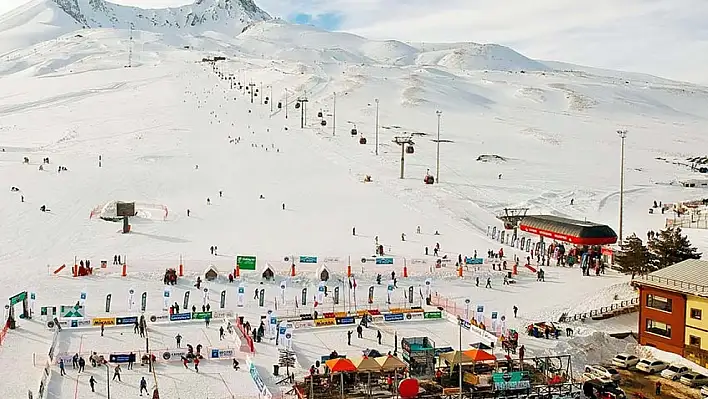 Kayak merkezlerinin kar kalınlıkları yayımlandı: Erciyes 9. sırada!