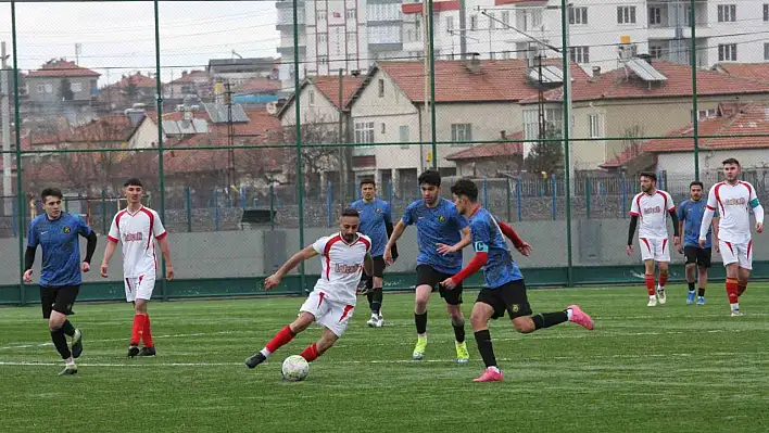 Maçta 10 Gol Atıldı! - Bakın Kim Kazandı?