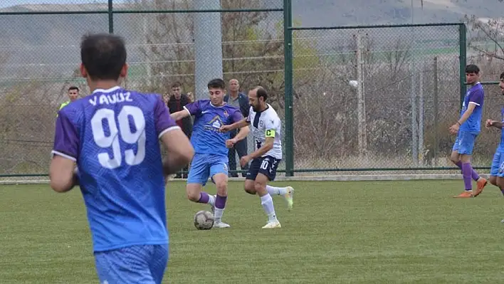 Yeni Esenspor 2'de 2 yaptı