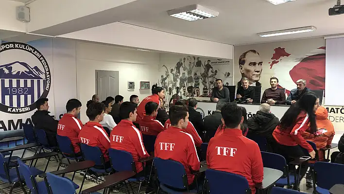 Kayseri ASKF'den Hakemlere Valiz Hediyesi