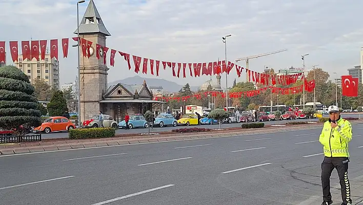 Kayseri, Atatürk'ü ebediyete intikalinin 86. yılında saygıyla andı: İşte görüntüler...