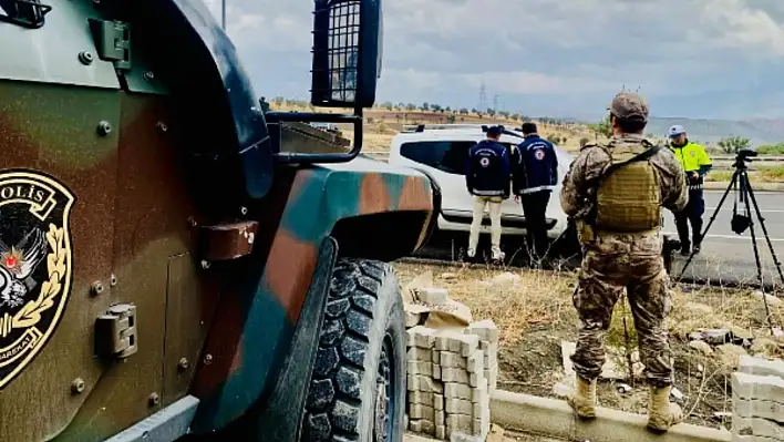 Kayseri dahil ülke genelinde dev göç denetimi: 789 düzensiz göçmen yakalandı!