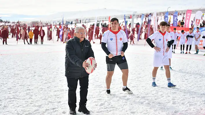 Kayseri'de 120 sporcu katıldı - Nefes kesen anlara sahne oldu!