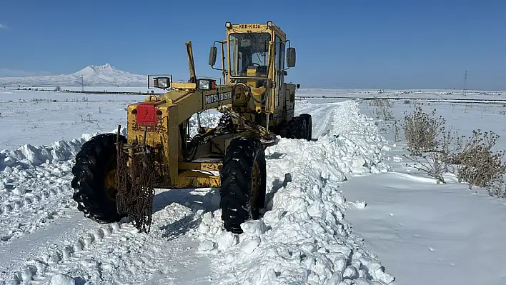 Kayseri'de 2 metrelik birikintiler temizlendi