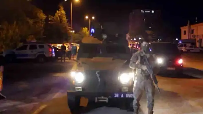 Kayseri'de 30 adrese operasyon