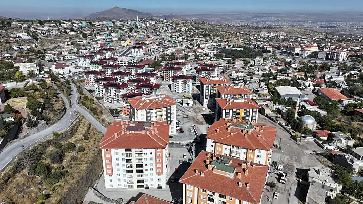 Kayseri'de 552 konuttan oluşan TOKİ kış gelmeden teslim edilecek!