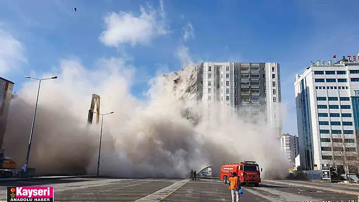 Kayseri'de 584 ağır hasarlı bina yapı edildi