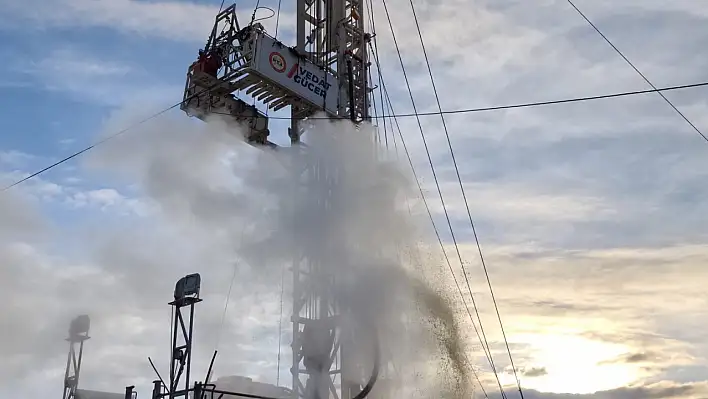 Kayseri'de 6 kuyuda 60 derece su!