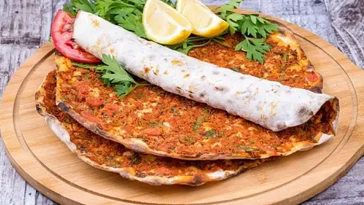 Kayseri'de bakın hangi sokak lezzeti lahmacunu tahtından etti?