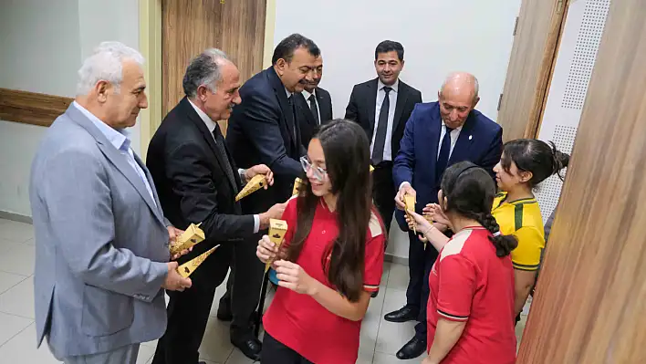 Kayseri'de başkanlar öğrencilerle bir araya geldi