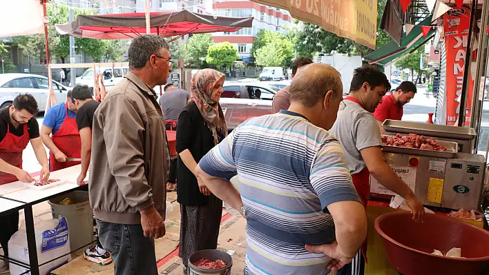Kayseri'de bayramın ikinci günüde yoğunluk hız kesmedi!