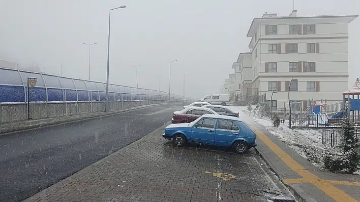 Kayseri'de beklenen kar yağışı başladı - Ne zamana kadar sürecek?