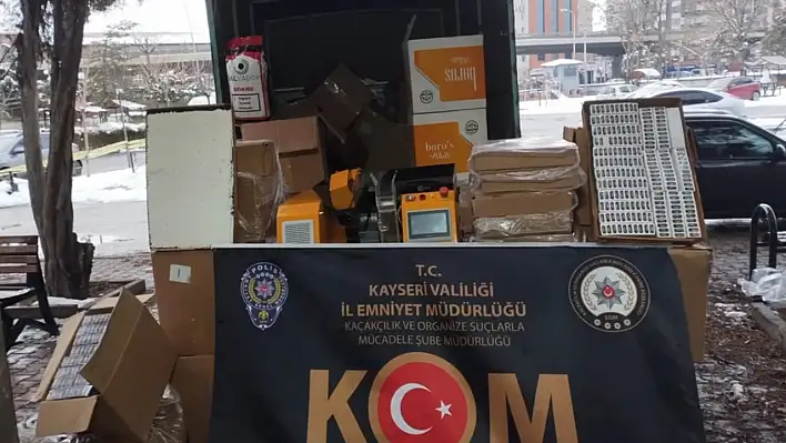 Kayseri'de binlerce doldurulmuş makaron ele geçirildi!