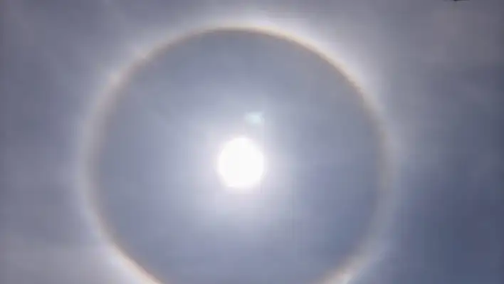 Kayseri'de bu kez bakın hangi ilçede görüldü? Kafasını kaldıranlar bir kez daha baktı!