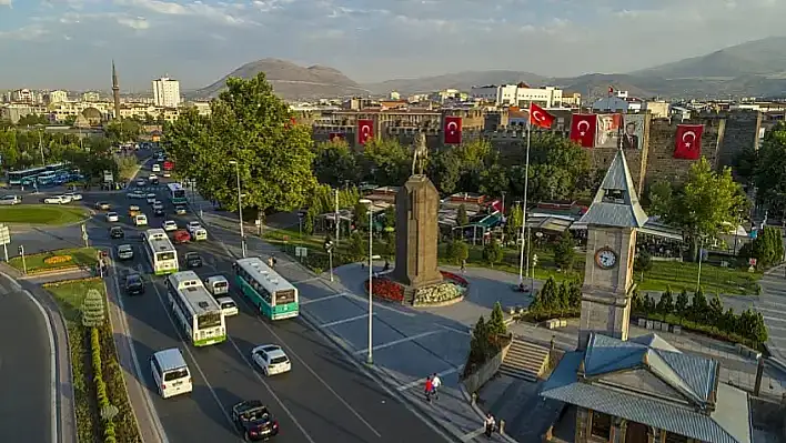 Kayseri'de bugün neler oldu? Atatürk'ün Kayseri'ye gelişi, Hızlı tren, Dev proje...