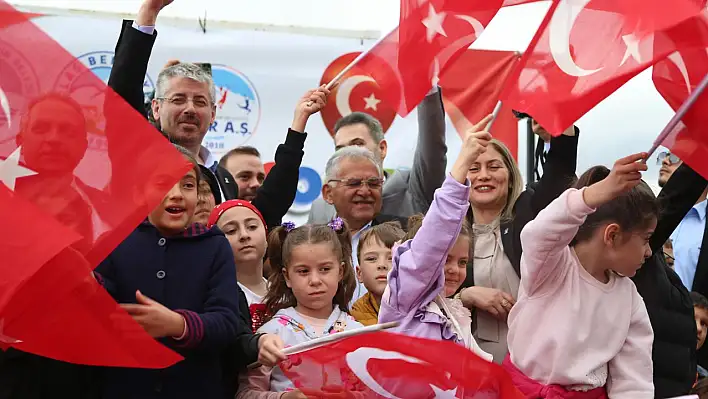 Kayseri'de Çocuk Şenliği'ne yoğun ilgi