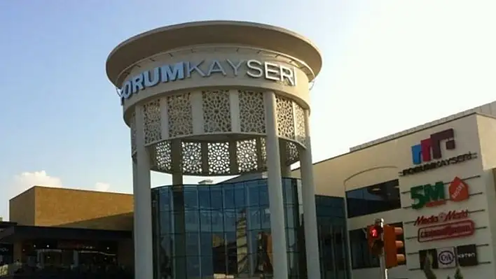 Kayseri'de de mağazaları bulunan dev şirketin adı değişti!