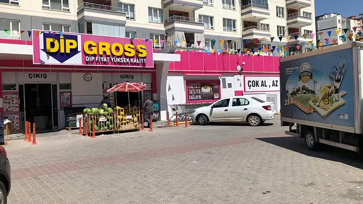 Kayseri'de Dip Gross'un adı değişti: Ünlü zincir market büyük değişikliğe gidiyor!