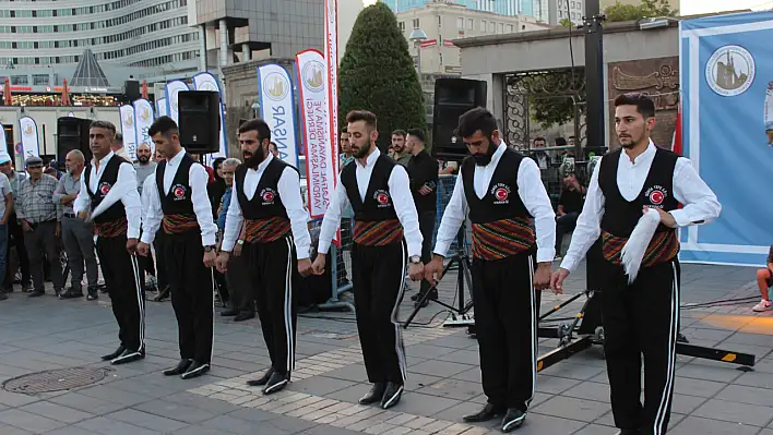 Kayseri'de Dünya Sivaslılar Günü Coşkuyla Kutlandı!