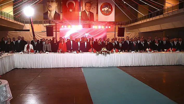 Kayseri'de düzenlenen Cumhuriyet Resepsiyonu'na damga vurdu!