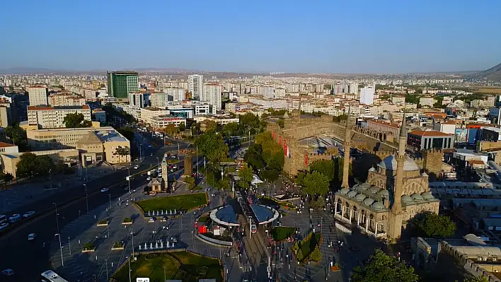 Kayseri'de en çok hangi ülke vatandaşı yaşıyor?