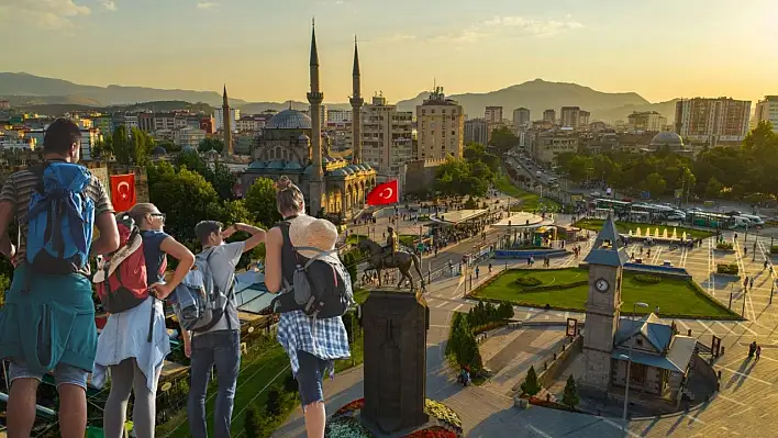 Kayseri'de Erciyes sezonu bitti, şimdi de bu sezon başladı – Akın akın geliyorlar!