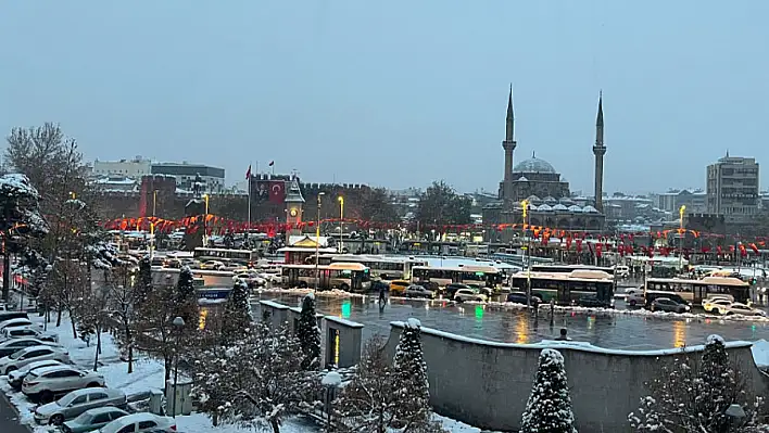 Kayseri'de felaketi yaşadık - Hayat durma noktasına geldi - Kardan gelen mucize yürek ısıttı, İşte kısa kısa haberler...