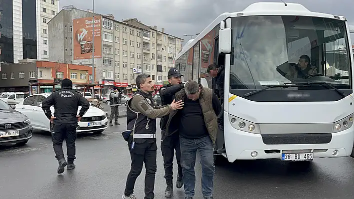 Kayseri'de 'Hücre-6' operasyonu: 17 kişi yakalandı!