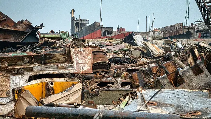 Kayseri'de hurda araçlar satışa çıkıyor!
