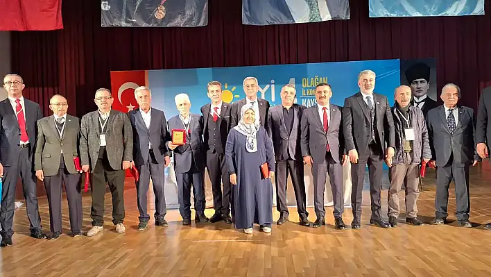 Kayseri'de İl Başkanlığı seçimi: Şener mi, Cengiz mi başkan olacak?
