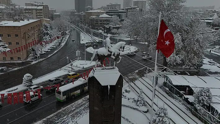 Kayseri'de kar rekoru kırıldı!