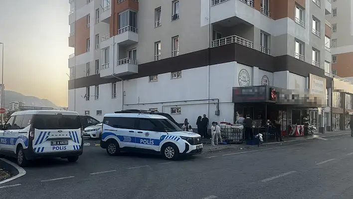Kayseri'de kasap elini kıyma makinesine kaptırdı!