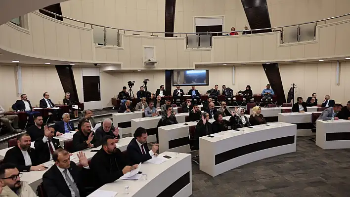 Kayseri'de mecliste 24 gündem maddesi karara bağlandı