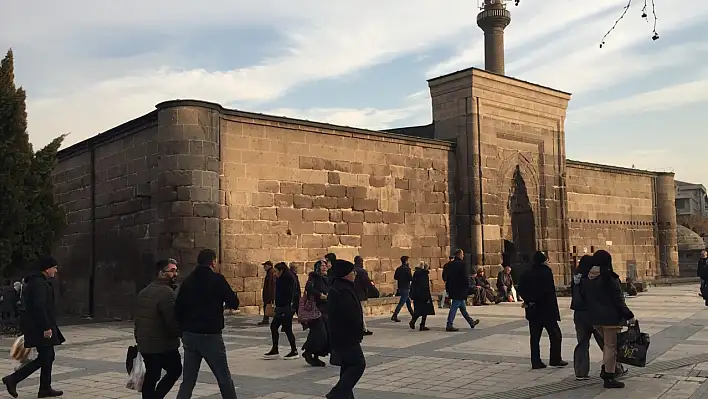 Kayseri'de o sektör de etkilendi: Satışlar düştü, iadeler başladı!