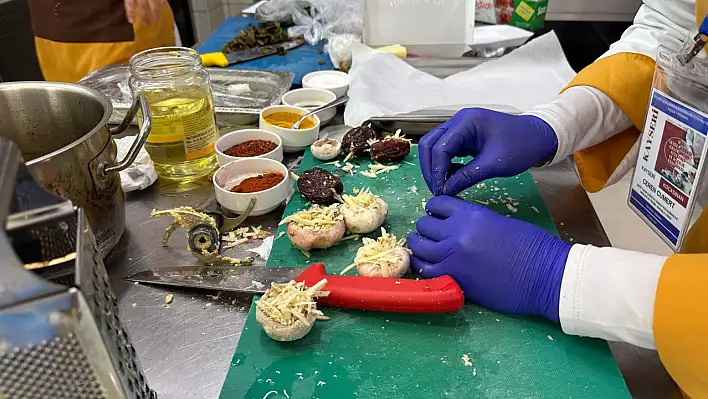 Kayseri'de öğrencilerin lezzetli yarışı başladı!