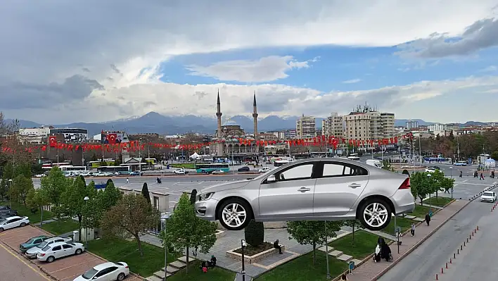 Kayseri'de sedan otomobil alımı için yarış başladı