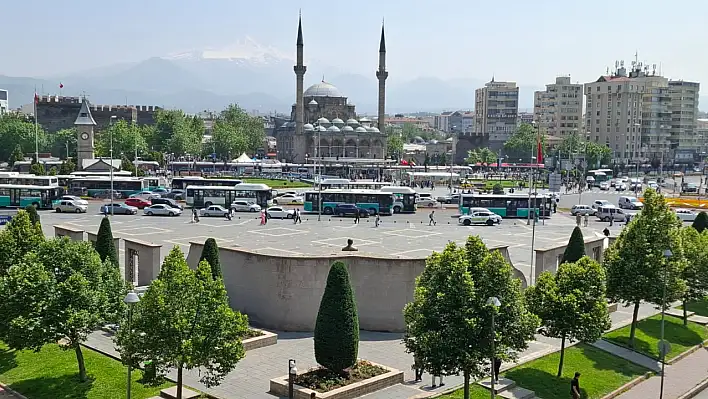Kayseri'de sefer saatlerinde değişiklik: Talepler karşılık buldu!