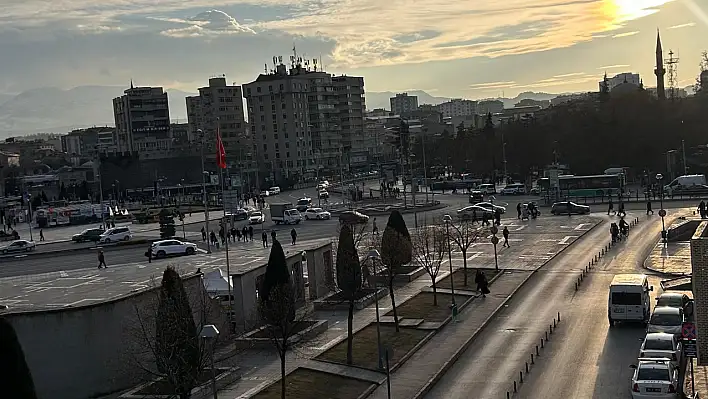 Kayseri'de Şehir Sokaklarında Tuhaf Görüntüler!